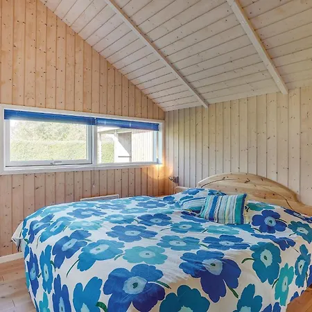 Nyaraló Three-bedroom In Sydals Skovbyballe