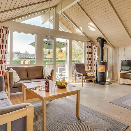 Сasa de vacaciones Gorgeous Home In Sydals With Sauna