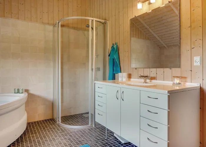 Holiday home Three-bedroom In Sydals *